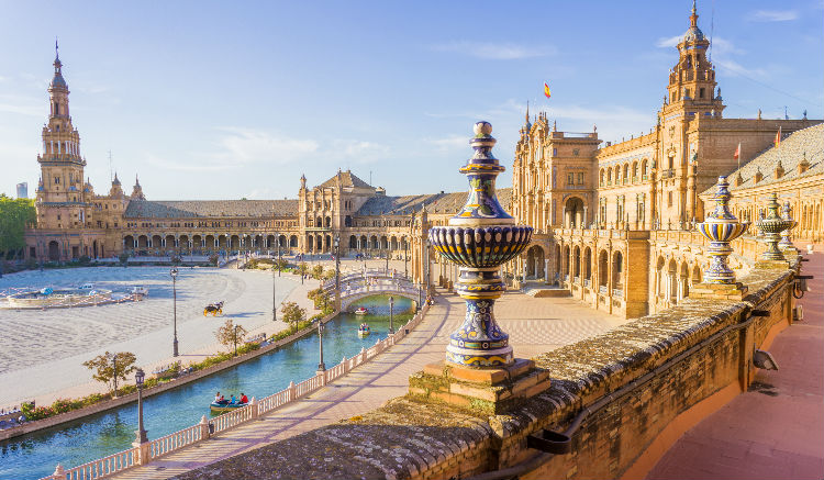 สเปน จุดหมายปลายทางยอดนิยมของนักท่องเที่ยว